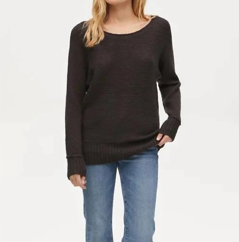 Fishing Knit TopsHoney Pullover Sweater in Black