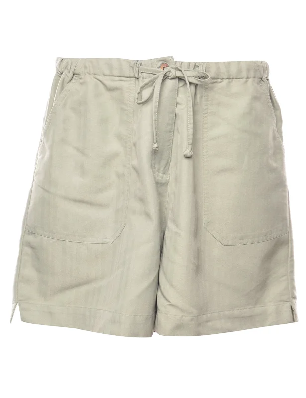 Festival T-ShirtsOlive Green Shorts - W30 L5